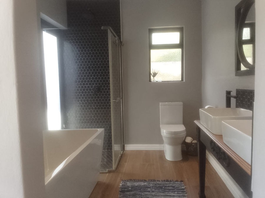 To Let 3 Bedroom Property for Rent in Heather Park Western Cape